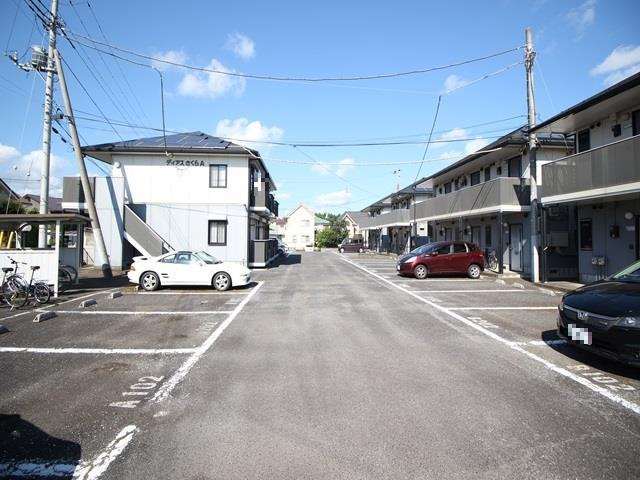 駐車場１台無料です！