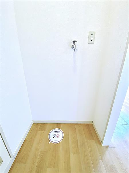 同建物の別の部屋の写真となります。