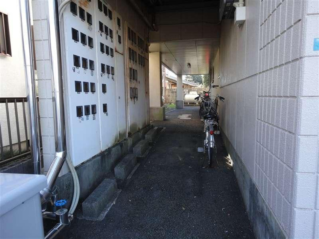 自転車置き場です☆