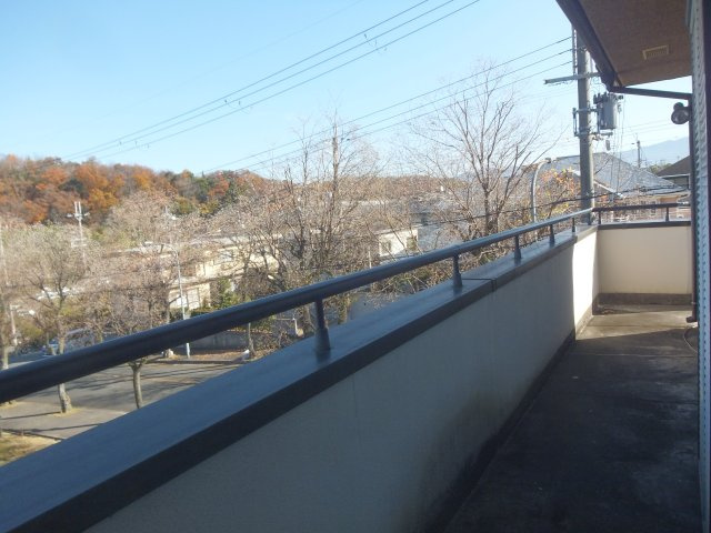 富田林市藤沢台７丁目の中古一戸建【バルコニー】