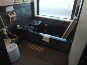 富田林市藤沢台７丁目の中古一戸建【浴室】