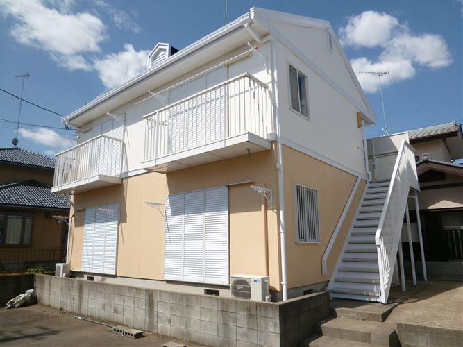 2階建てのアパートです。