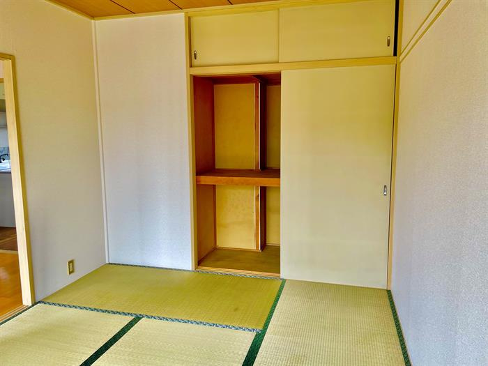 和室に収納スペースが付いてます★