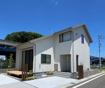 M’sコート徳吉の画像