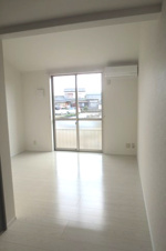 ジェニファー３７【洋室】