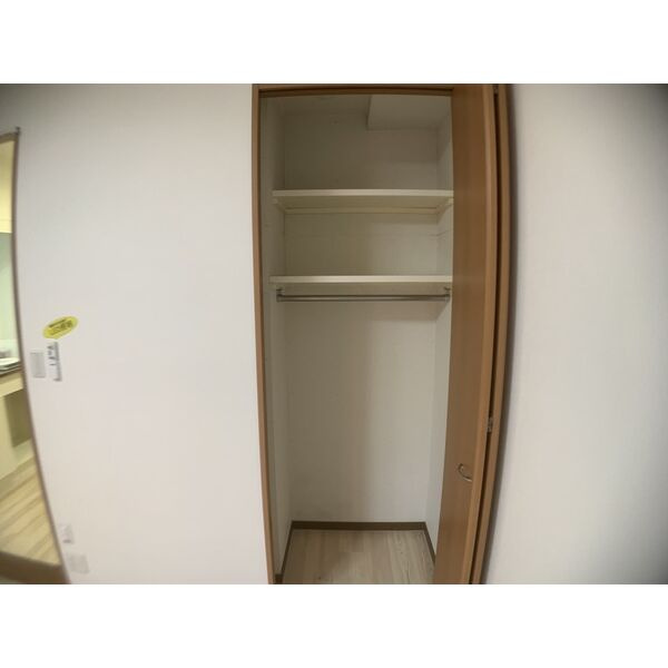 ステージ中央【収納】