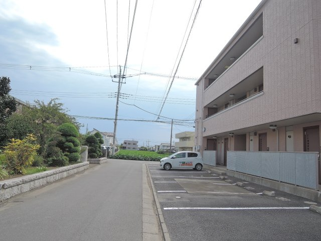 ソミナ メロディ【駐車場】