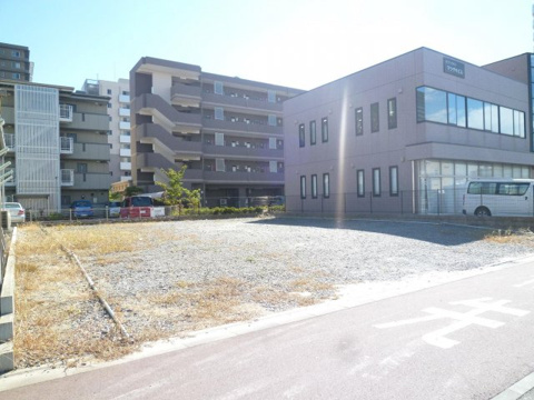 ひなの駐車場の画像