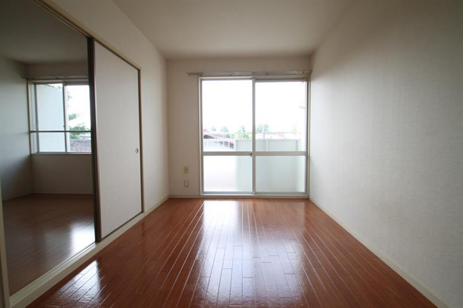 他の部屋の写真です。室内は現況を優先します。