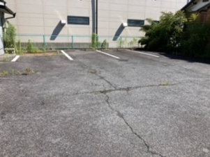 若松町2丁目店舗【駐車場】