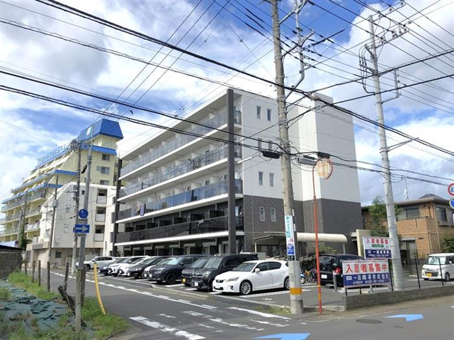 敷地内に駐車場ございます♪