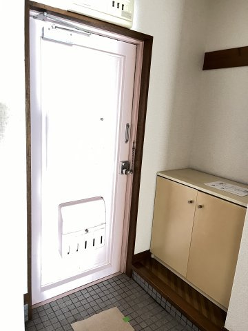 グランド・メゾン末広【玄関】