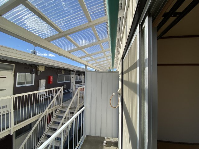 ニューグリーンハイツ【バルコニー】