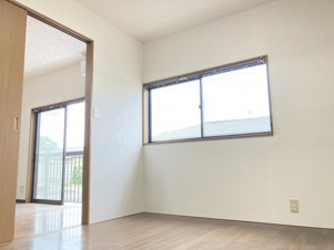 サンライフ青柳【寝室】