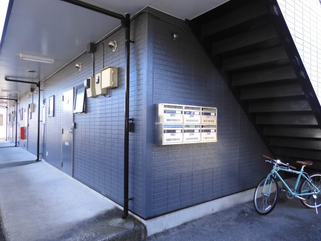 サンライフ青柳【エントランス】