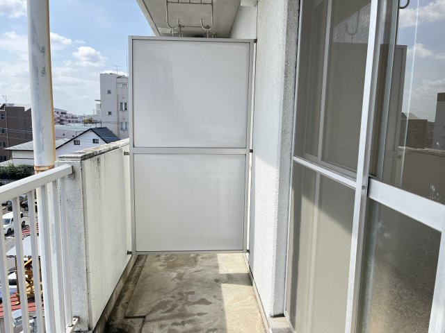 アットワークビル【バルコニー】