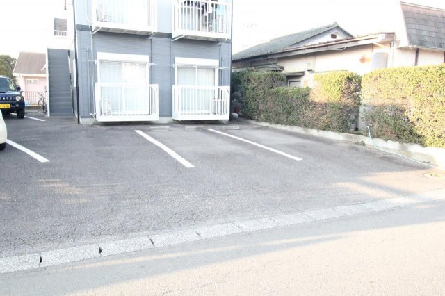 1台無料（自由駐車）