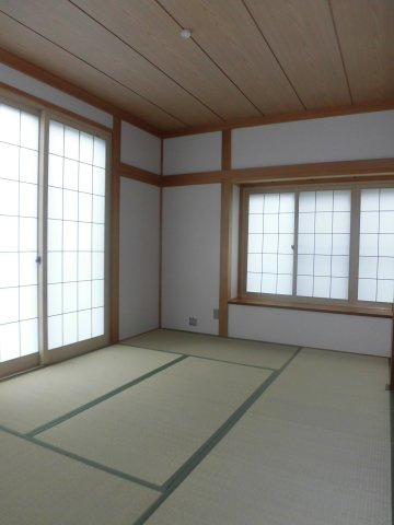 三ツ割３丁目中古住宅【和室】