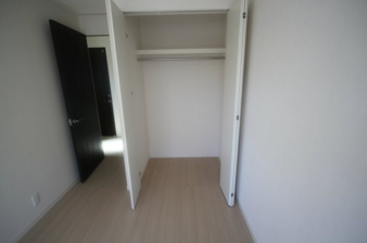 アルジネ東葛西（Ⅱ期）【収納】