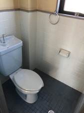 白山町5丁目事務所2F【トイレ】