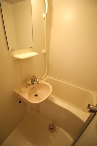 バス・トイレ別