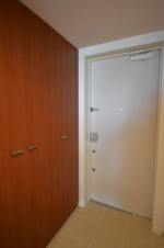 グランドメゾン西大畑【玄関】大容量のシューズボックスは家族の靴をスッキリ収納できます♪