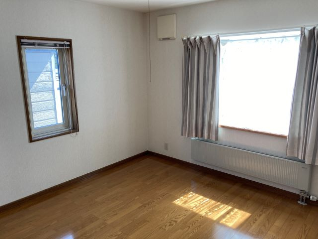 西１７条南５丁目【洋室】