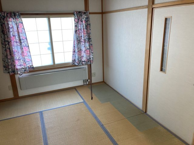 西１７条南５丁目【和室】