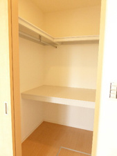 シャーメゾンＡｎｇｅ(アンジュ) Ｂ棟【収納】