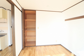 ヴァンベール富沢Ⅱ【収納】収納もしっかりあります