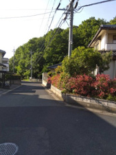 鳥取市北園2丁目戸建て【前面道路含む現地写真】