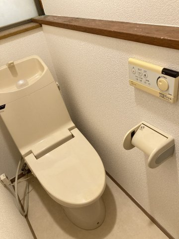 盛岡市松園２丁目の店舗戸建【トイレ】