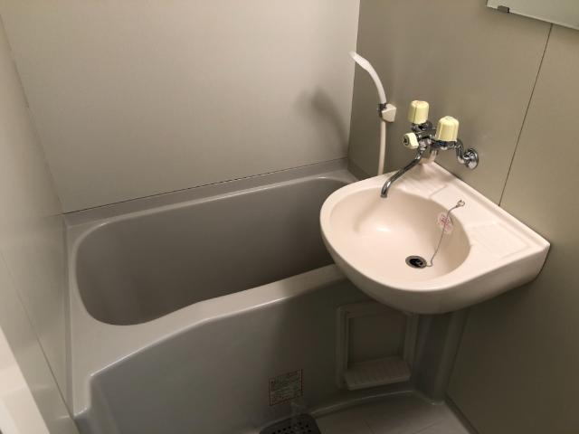 ＬＡＨＡＩＮＡ【浴室】バス