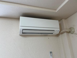 クィーンズコートＢ棟【設備】エアコン