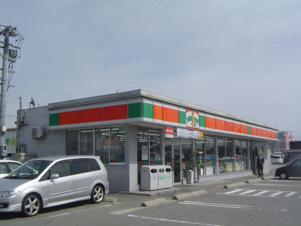 クィーンズコートＢ棟【周辺】サンクスまで380ｍ