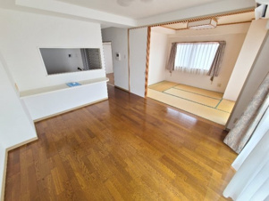 シティパレス水戸南町(604号室)【居間・リビング】