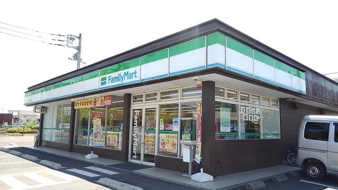 加須市南篠崎のアパート【周辺】ファミリーマート加須久下店まで900m