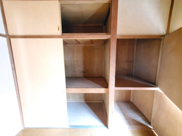 郡司住宅【収納】