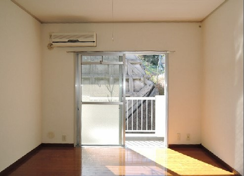 シャルム三の丸【居間・リビング】