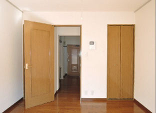 シャルム三の丸【寝室】