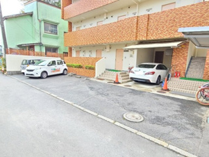 シャルム三の丸【駐車場】