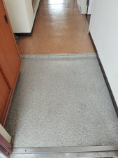 メゾン・ド・フルール【玄関】