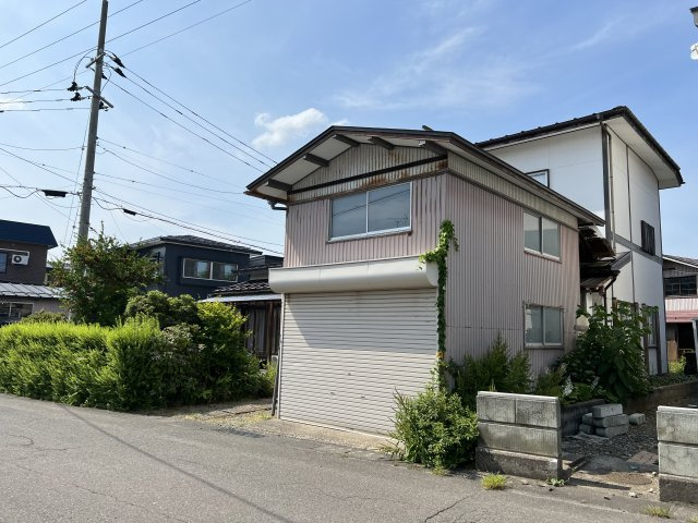 秋田県横手市三枚橋1丁目売地【外観】日当たり良好です