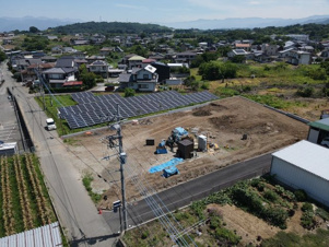 中央市木原　分譲地④【前面道路含む現地写真】