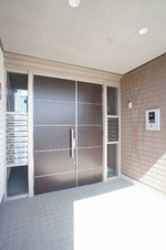 メルシーウィステリア【エントランス】