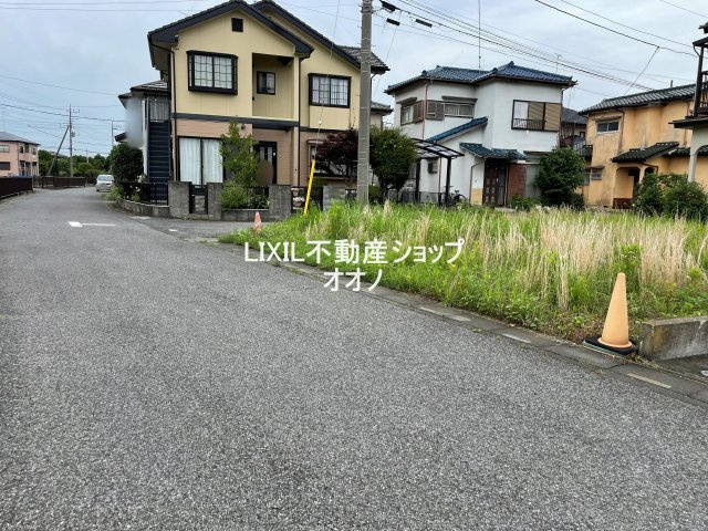 羽生市南羽生1丁目　売地【前面道路含む現地写真】