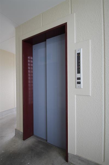 エレベーター付きマンション