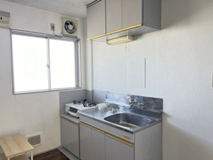 ＡＬＥＧＲＩＡ(アレグリア)三の丸【キッチン】