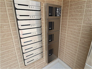 Ｄ－ｒｏｏｍ御茶園宅配BOX完備