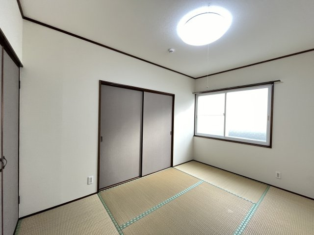 盛岡市松園２丁目のアパート【和室】